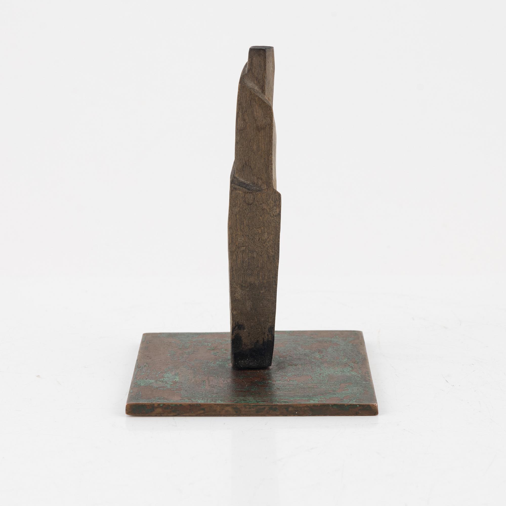 Arne Jones, sculpture, unsigned, wood on a metal base, height 10.5 cm.