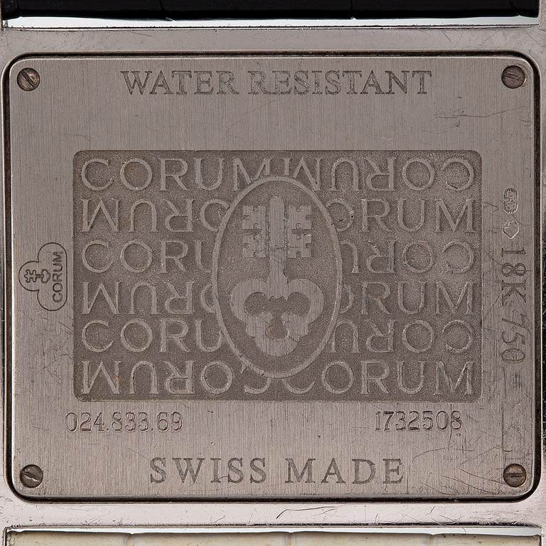 Corum, Facettes, wristwatch, 34 x 29 mm.