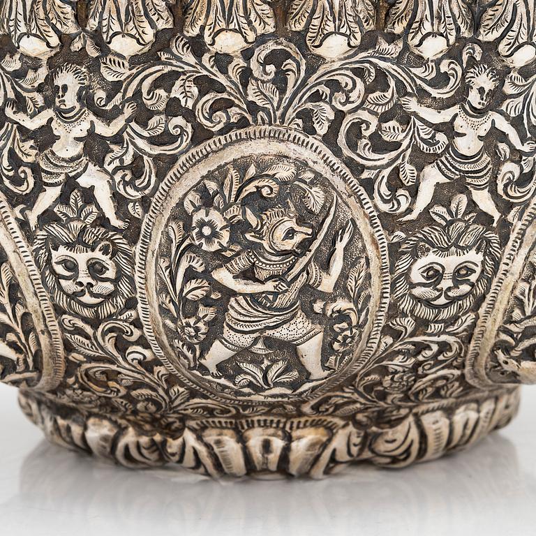 Skål, silver, Indien/ Sri Lanka, möjl. tidigt 1900-tal.