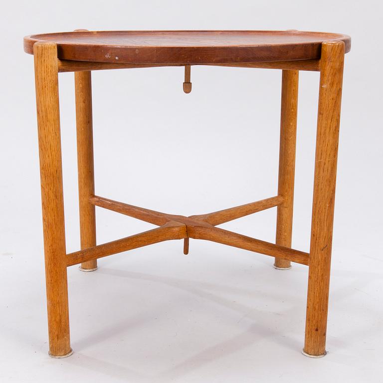 HANS J WEGNER a Danish mid-20th century 'PP35' tray table for  Andreas Tuck.