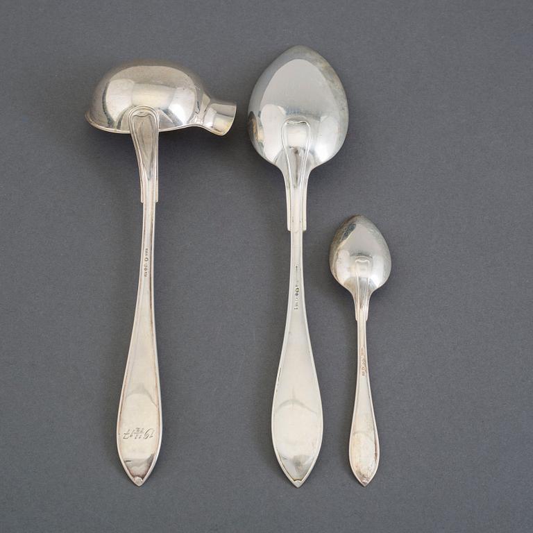 SKEDAR + SOPPSLEV, 28 delar, silver, modell Svensk spets, bland annat C G Hallberg, 1920-tal.