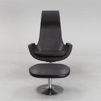 A 'Clipper' lounge chair with stool by Carl-Henrik Spak for Ire.