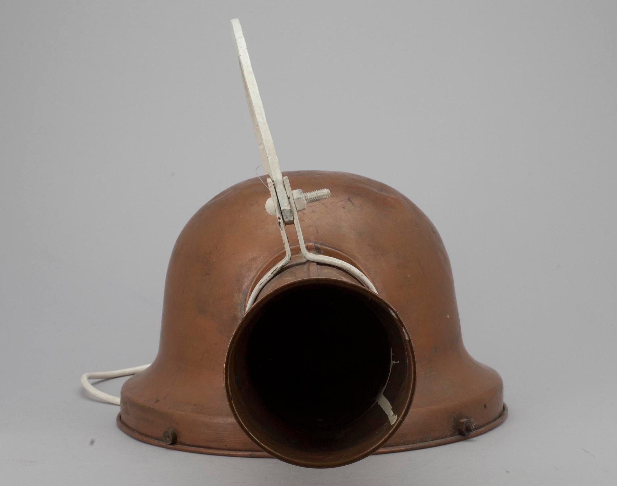 TAKLAMPA, koppar samt målad metall, Idman 80182.