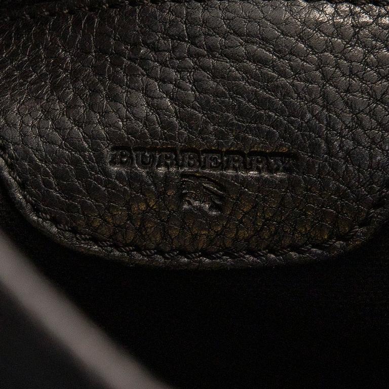 Burberry, väska.