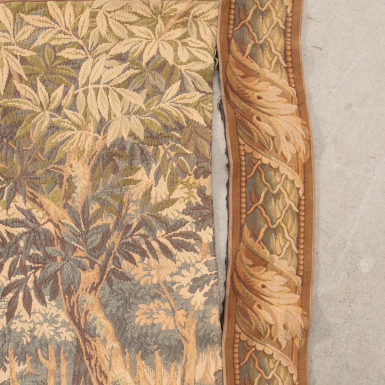 Tapet Barock-stil maskinvävd ca 165x205 cm.