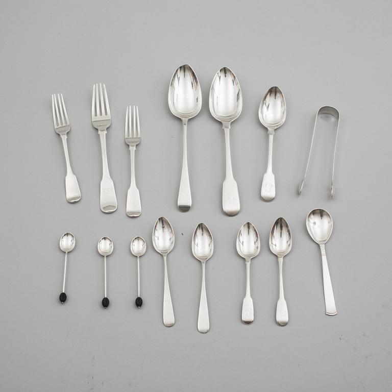 PARTI SILVER, 15 st. Mestadels London, England, 1800-tal.  Vikt ca 406 g.