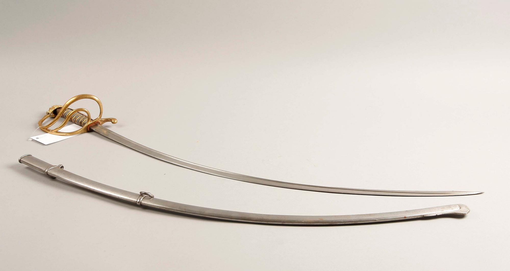 OFFICERSSABEL, 1800-tal.