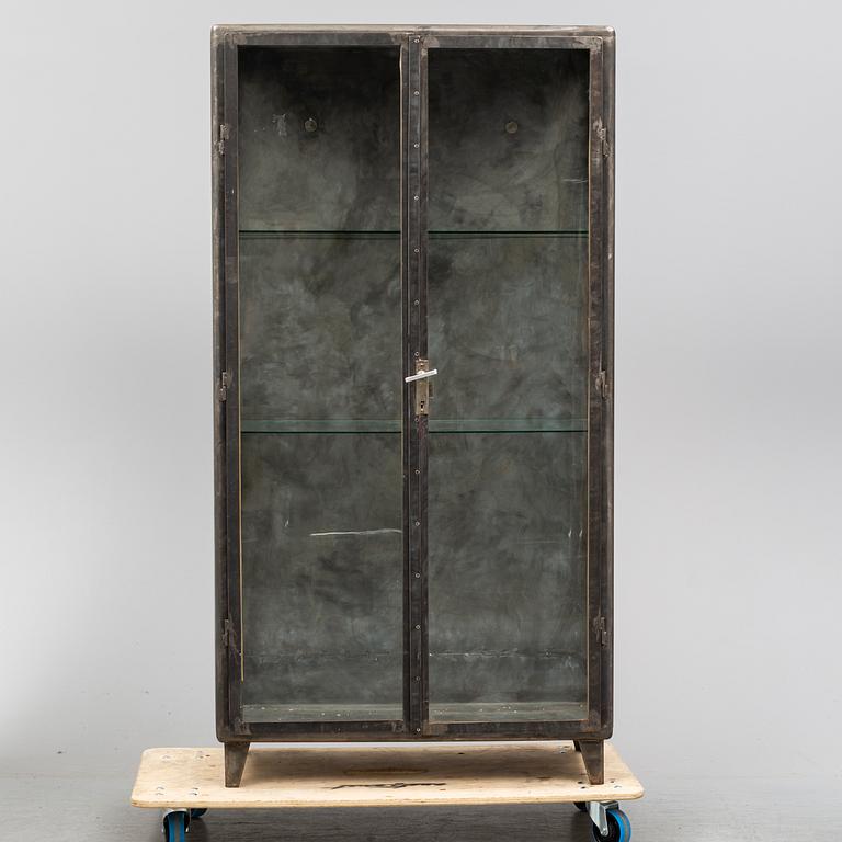 A mid 20th Century display cabinet.