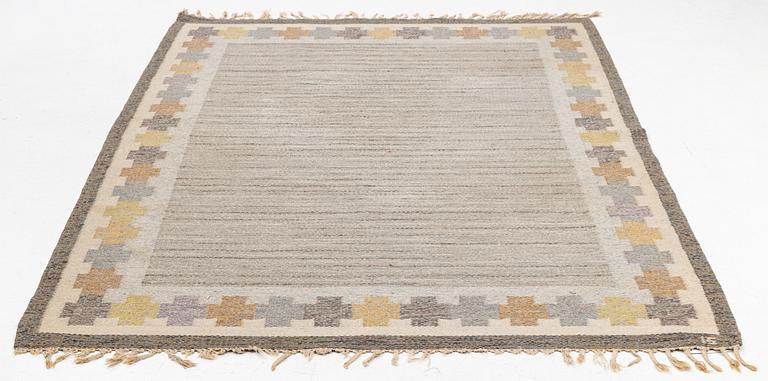 Ingegerd Silow, a flat waeve carpet, signed IS, ca. 240 x 161 cm.