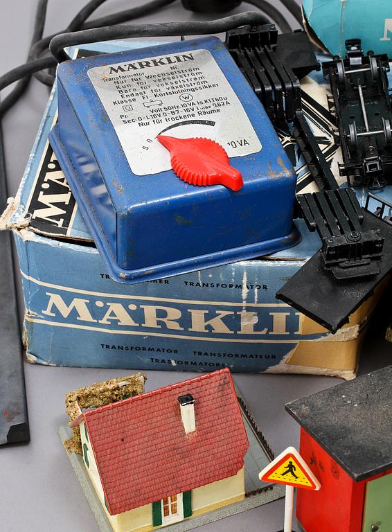 PARTI TÅGBANEDELAR, Märklin.