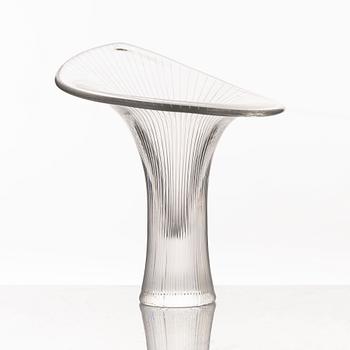 Tapio Wirkkala, a 'Kanterelli' glass vase, Iittala, Finland.