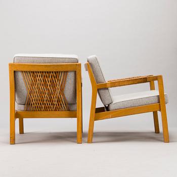 CARL GUSTAF HIORT AF ORNÄS, a pair of mid 20th century, 'Rialto' armchairs for Puunveisto Oy - Wood work Ltd.