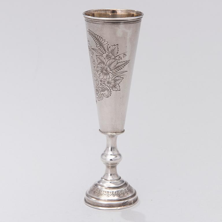 A Russian silver champagne flute, assay master Anatoly Apollonovich Artsybashev, Moscow 1895. Weight 96 g.