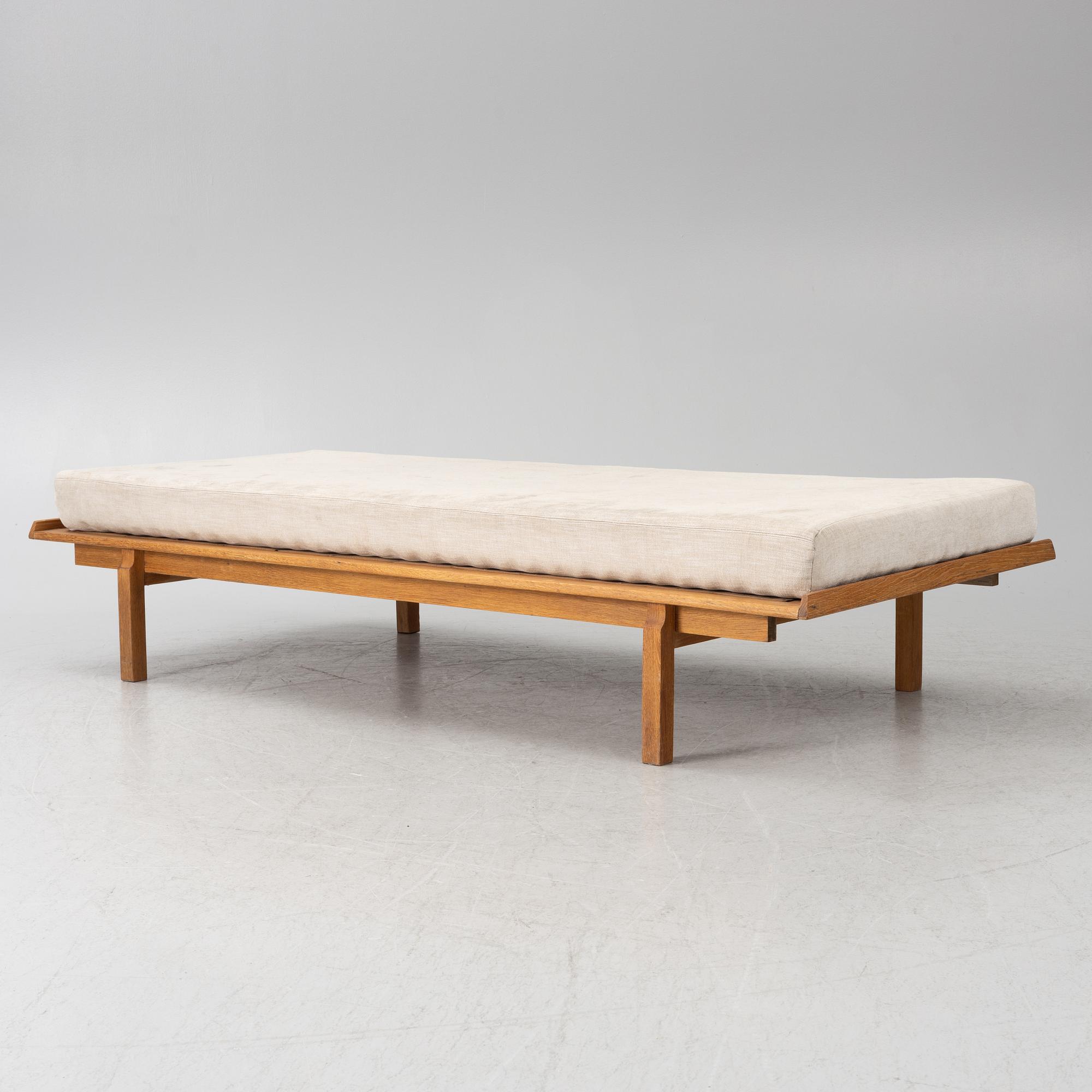 Marian Grabinski attributed daybed "Balbo" IKEA mid-20th century.