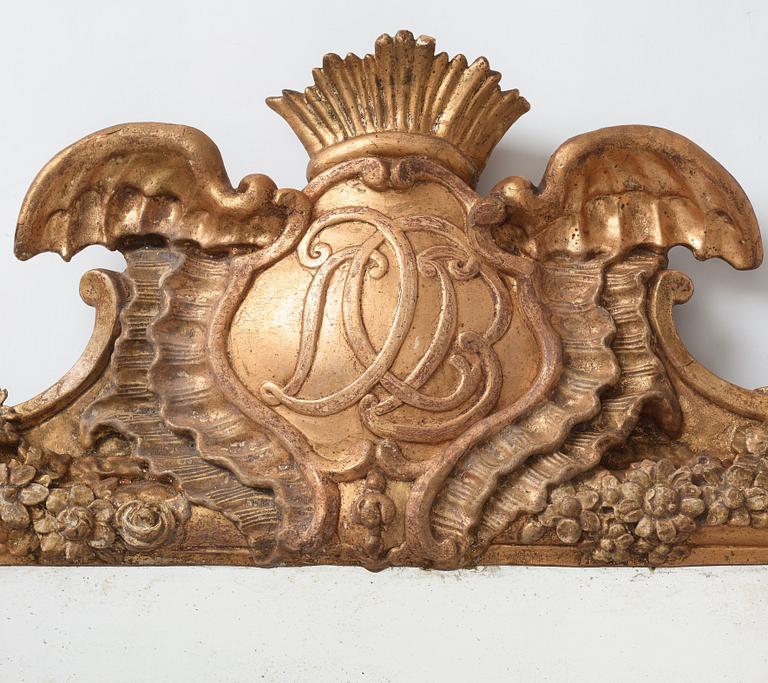 SPEGEL, i Carl Hårlemans art, rokoko, omkring år 1760.