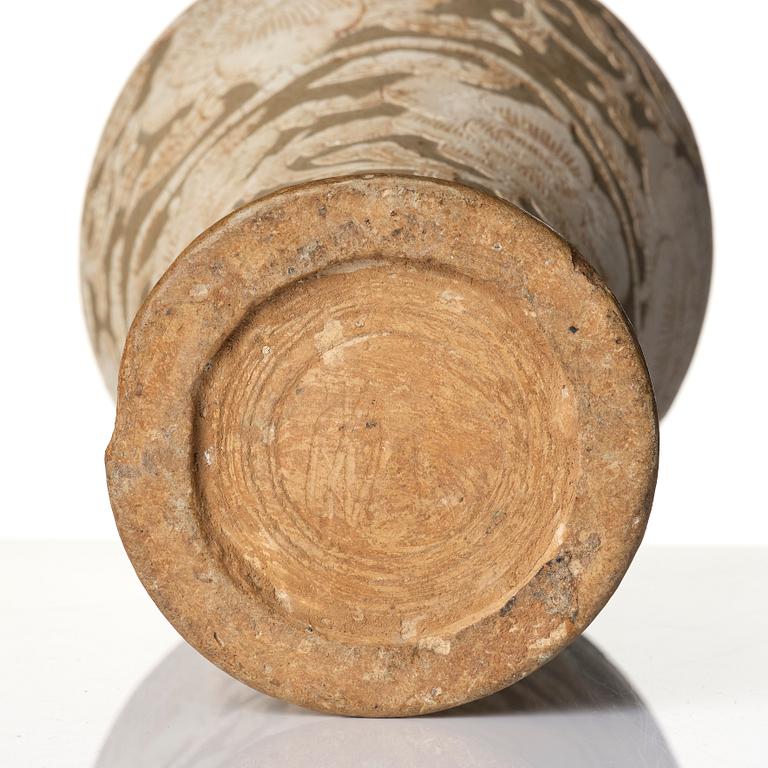 Vas, keramik. Citzhou-typ. Troligen Mingdynastin eller senare.