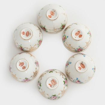 Kuznetsov, mokkakuppeja, 6 kpl, posliini, filigraanihopea, Venäjä 1889 - 1917.