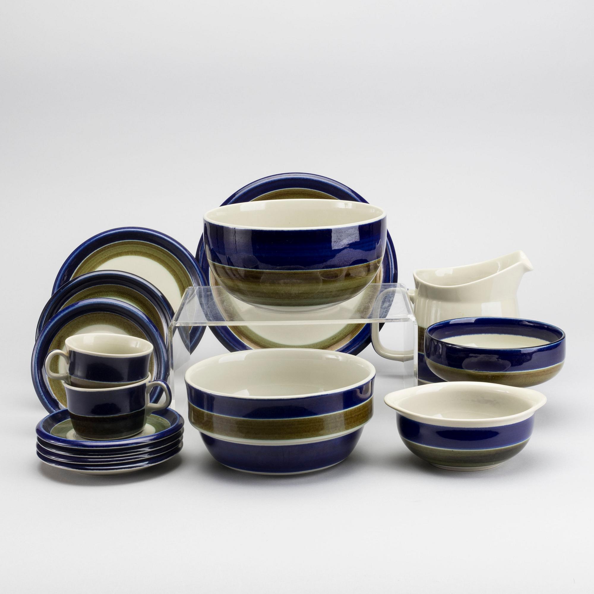 MATSERVIS,porslin, 37 delar,  "Elisabeth", Marianne Westman, Rörstrand.