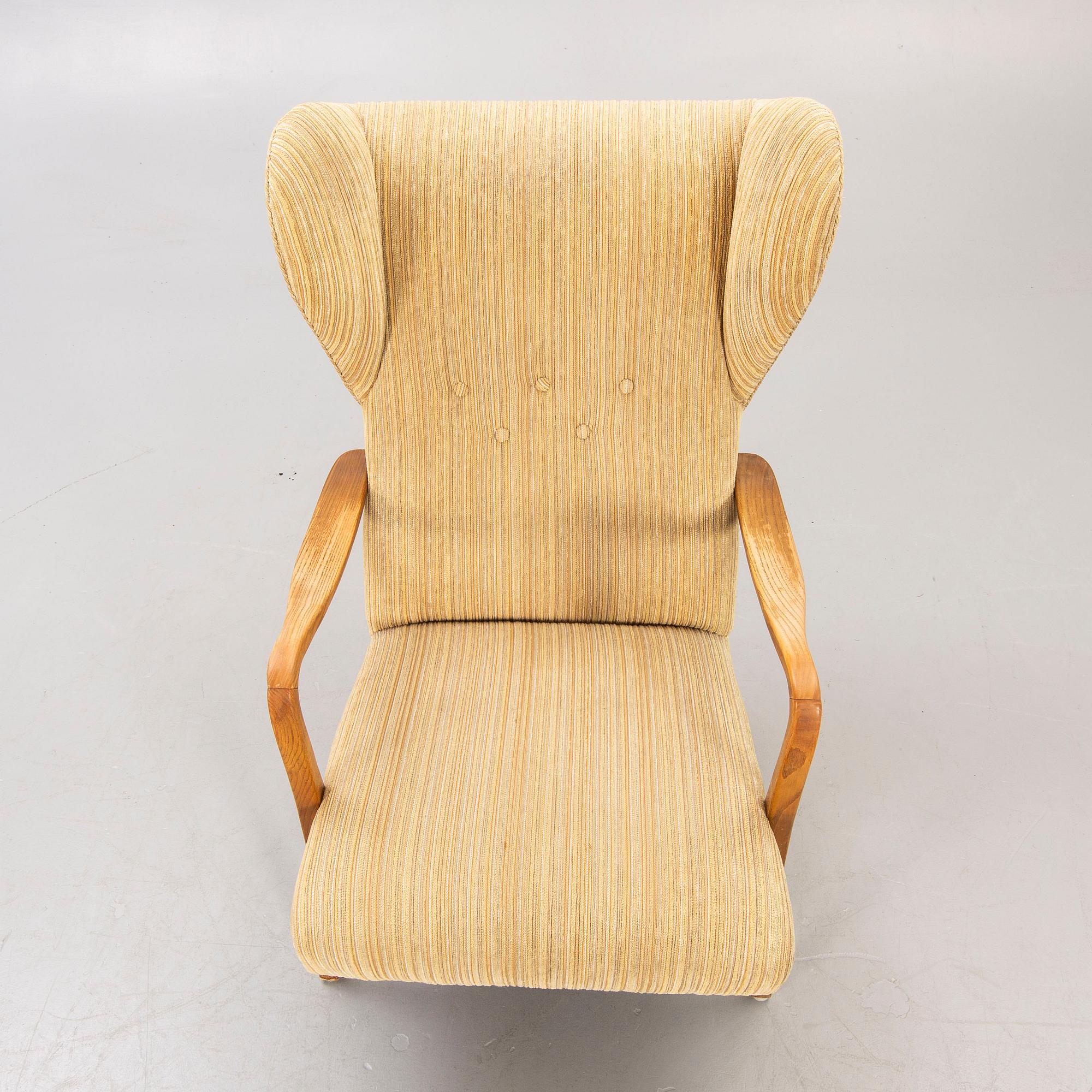 A Scandinavian 1940/50s armchair.