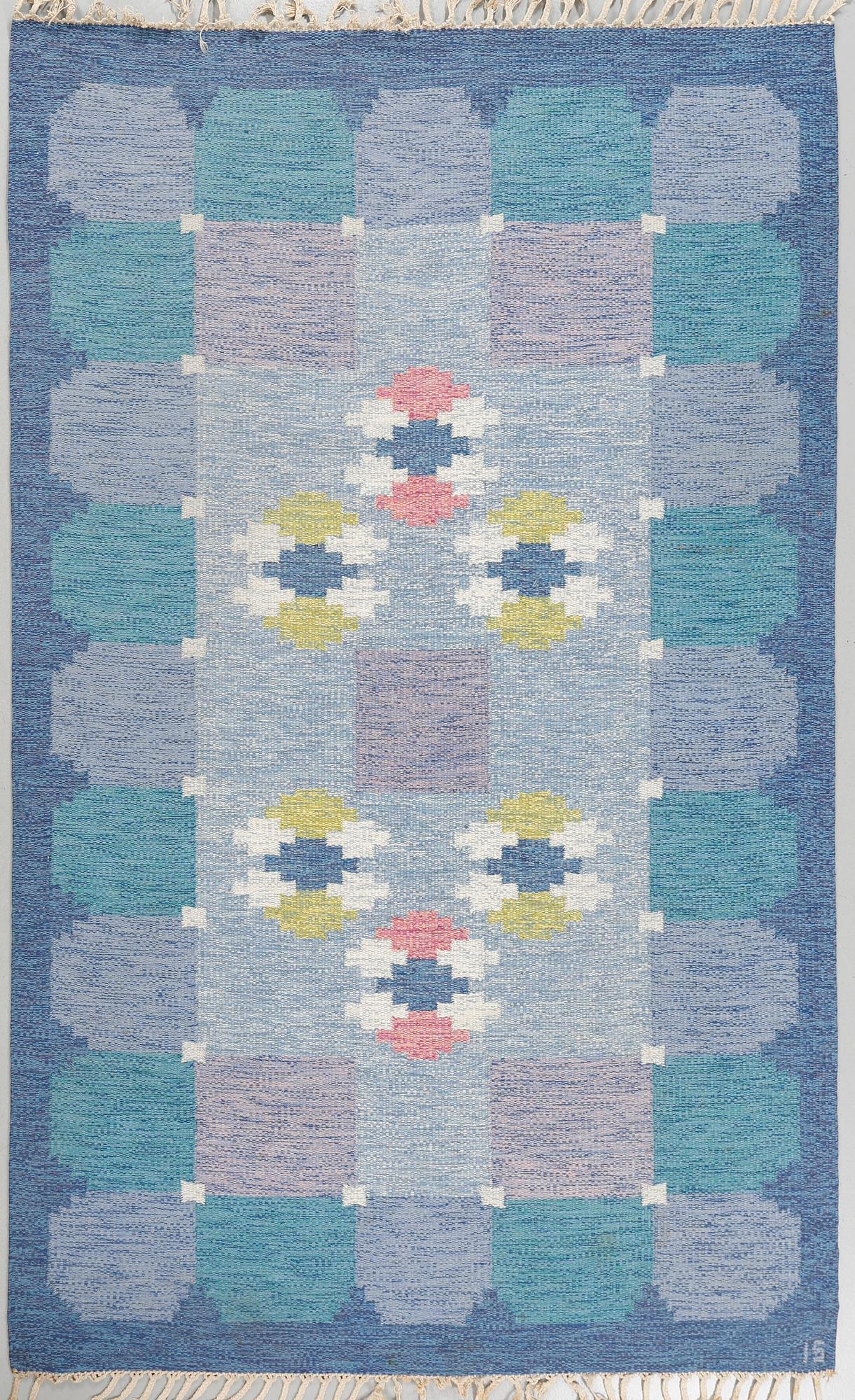 A flat weave by Ingegerd Silow, signed IS, second half of the 20th century, 233 x 168 cm.