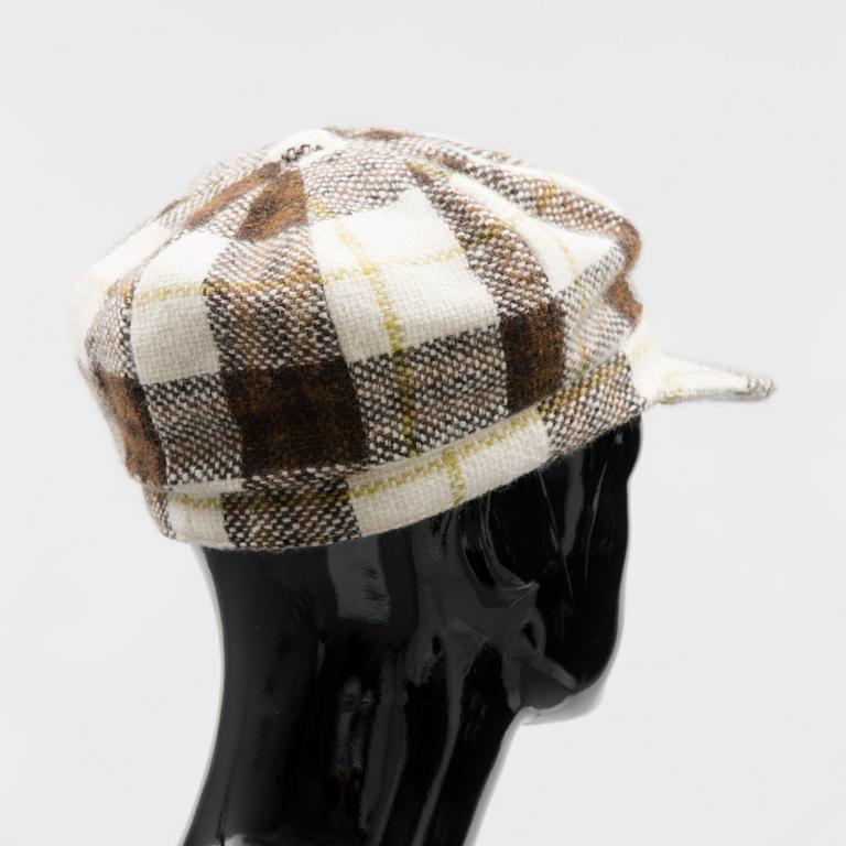 BURBERRY, KEPS, 2 st, storlek M.