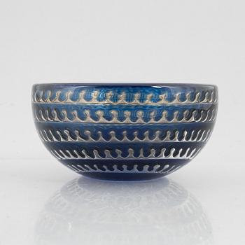 Edvin Öhrström, an "Ariel" glass bowl, Orrefors, Sweden, 1976.