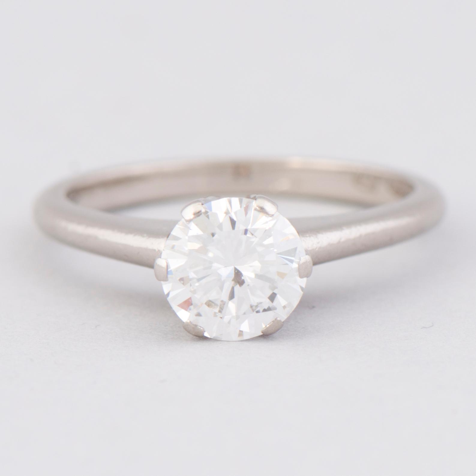RING, briljantslipad diamant, 18K vitguld. A. Tillander, Helsinki 1973.