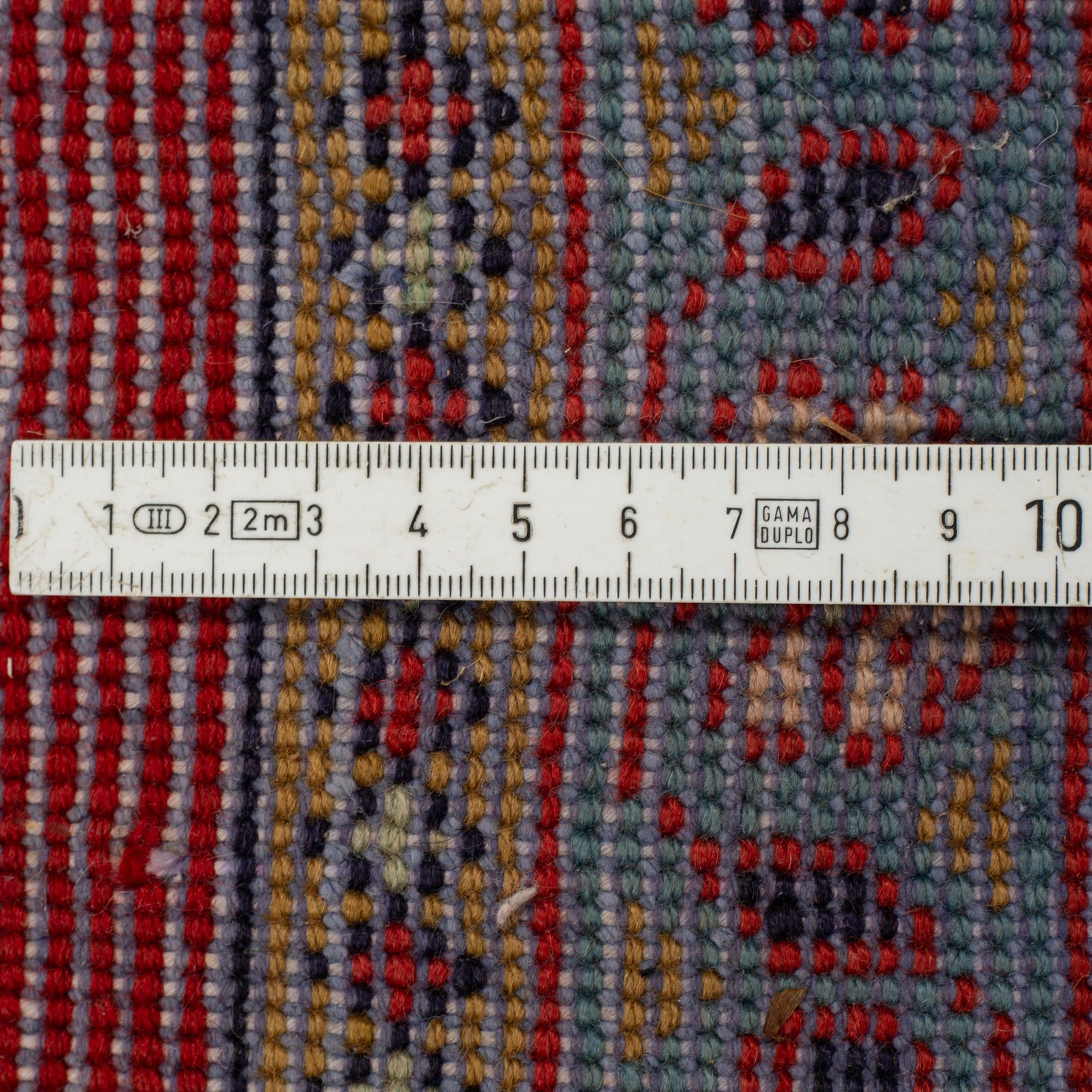 A CARPET, Mahal/Sarouk, ca 305 x 215 cm.