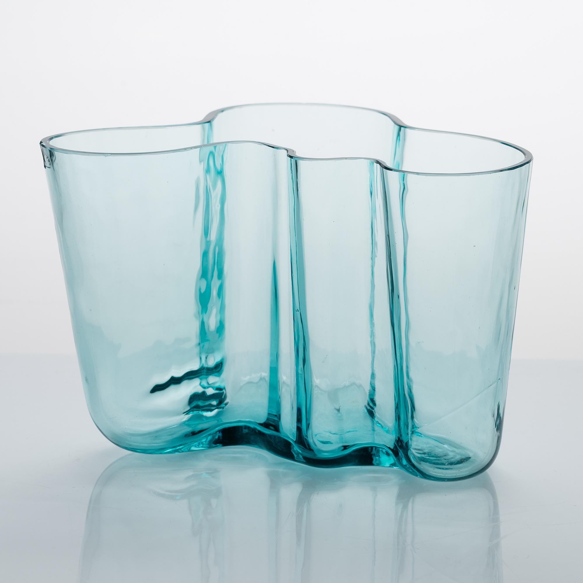 Alvar Aalto, vas, modell 9750, Karhula Glasbruk i produktion 1937-1949.