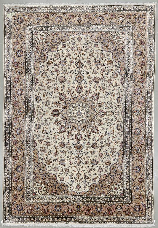 MATTA, Keshan, ca 352x248 cm.