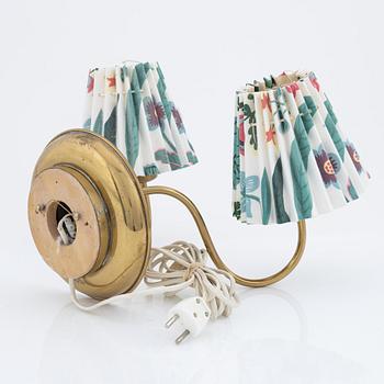 Josef Frank, vägglampa, modell 2565, Firma Svenskt Tenn.