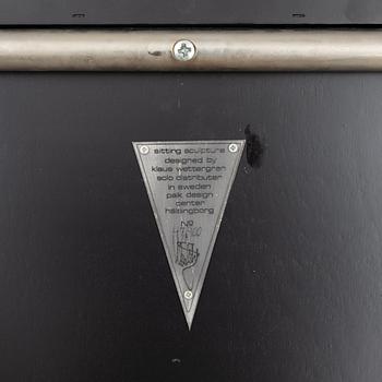 Klaus Wettergren, karmstolar, ett par, "Sitting Sculpture", Palk Design Centre, Helsingborg, sent 1900-tal.