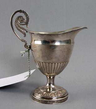 GRÄDDKANNA, silver, empire 1830.