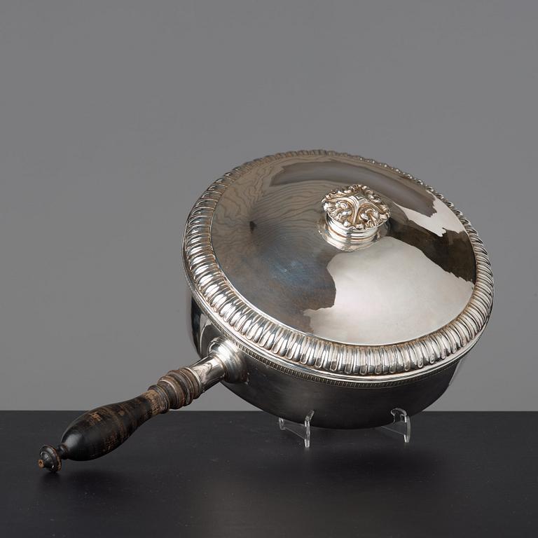 A plate saucepan with lid by Jacob Lenholm, Stockholm 1830's.