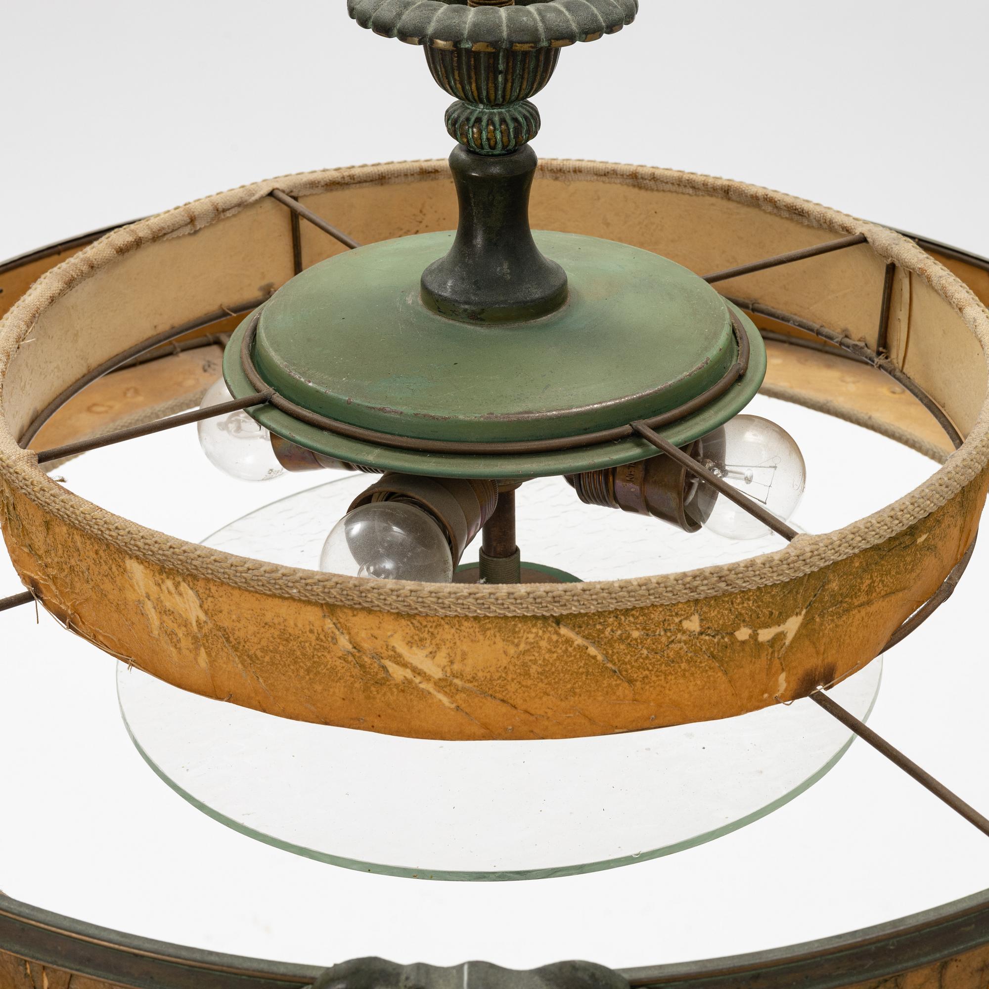 An Art Deco ceiling lamp, 1920/30s.