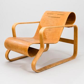 ALVAR AALTO, a 'Paimio' 41 armchair for  O.Y. Huonekalu- ja Rakennustyötehdas A.B. Finland.