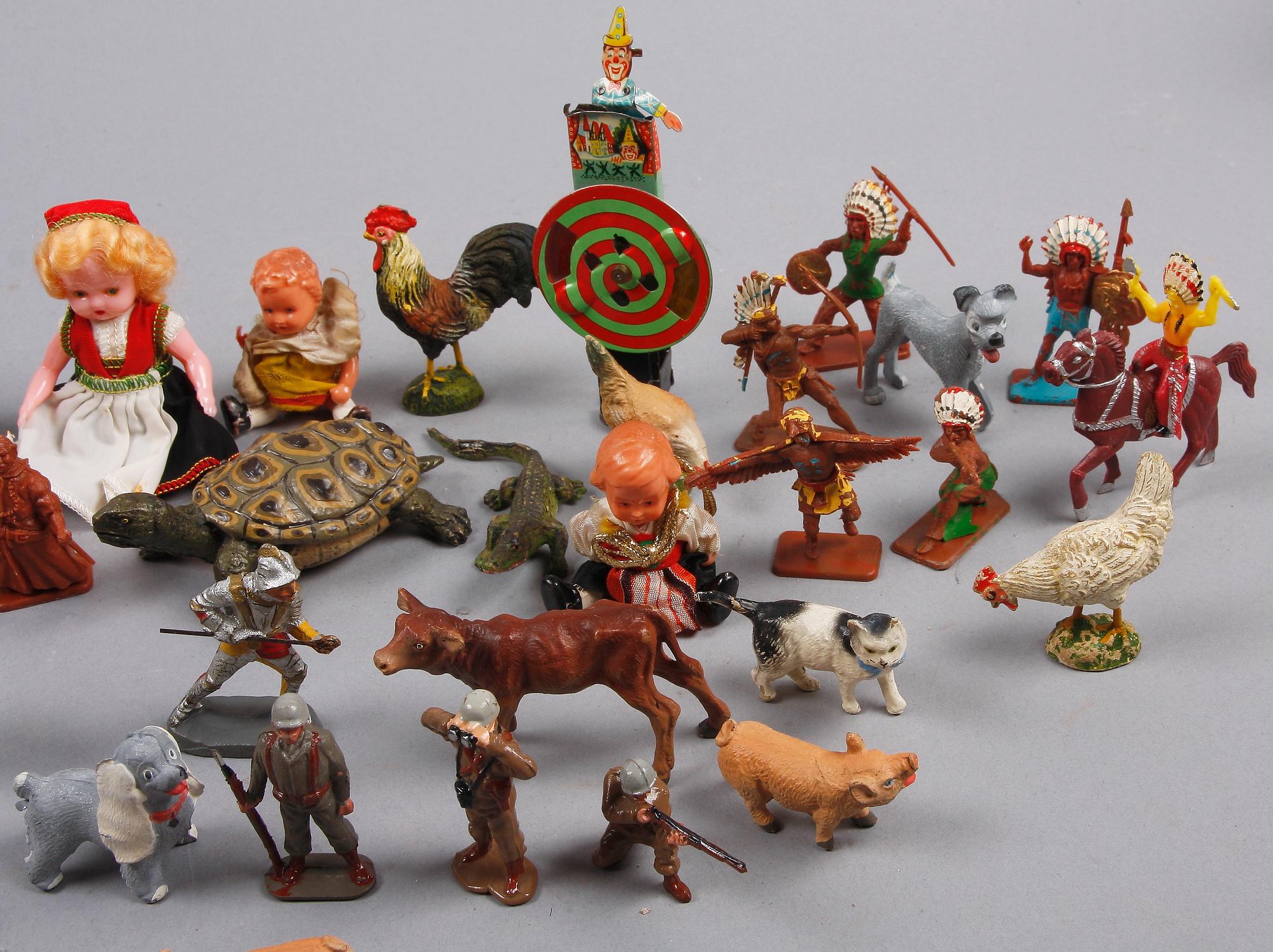 PARTI LEKSAKER, ca 43 delar, bla Schuco "Flic 4520".