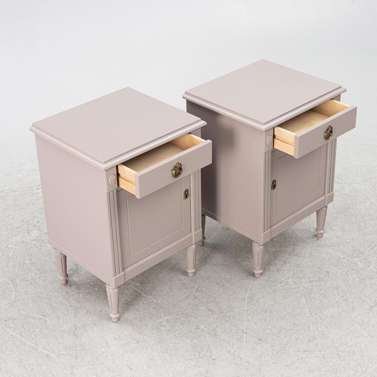 Nightstands, a pair, "Signum Gustavus", late 20th century.