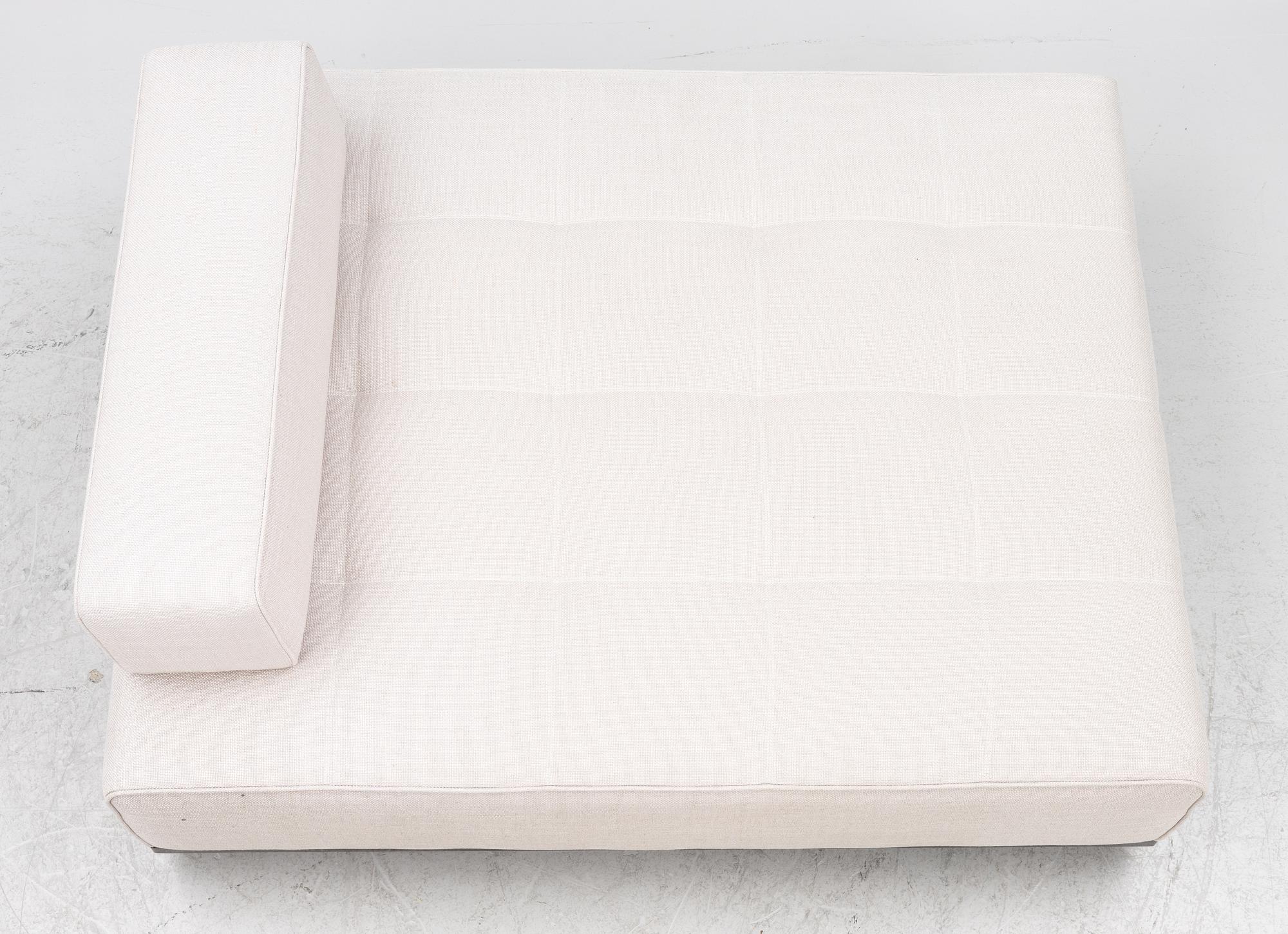 Ottoman, Minotti, Italy.