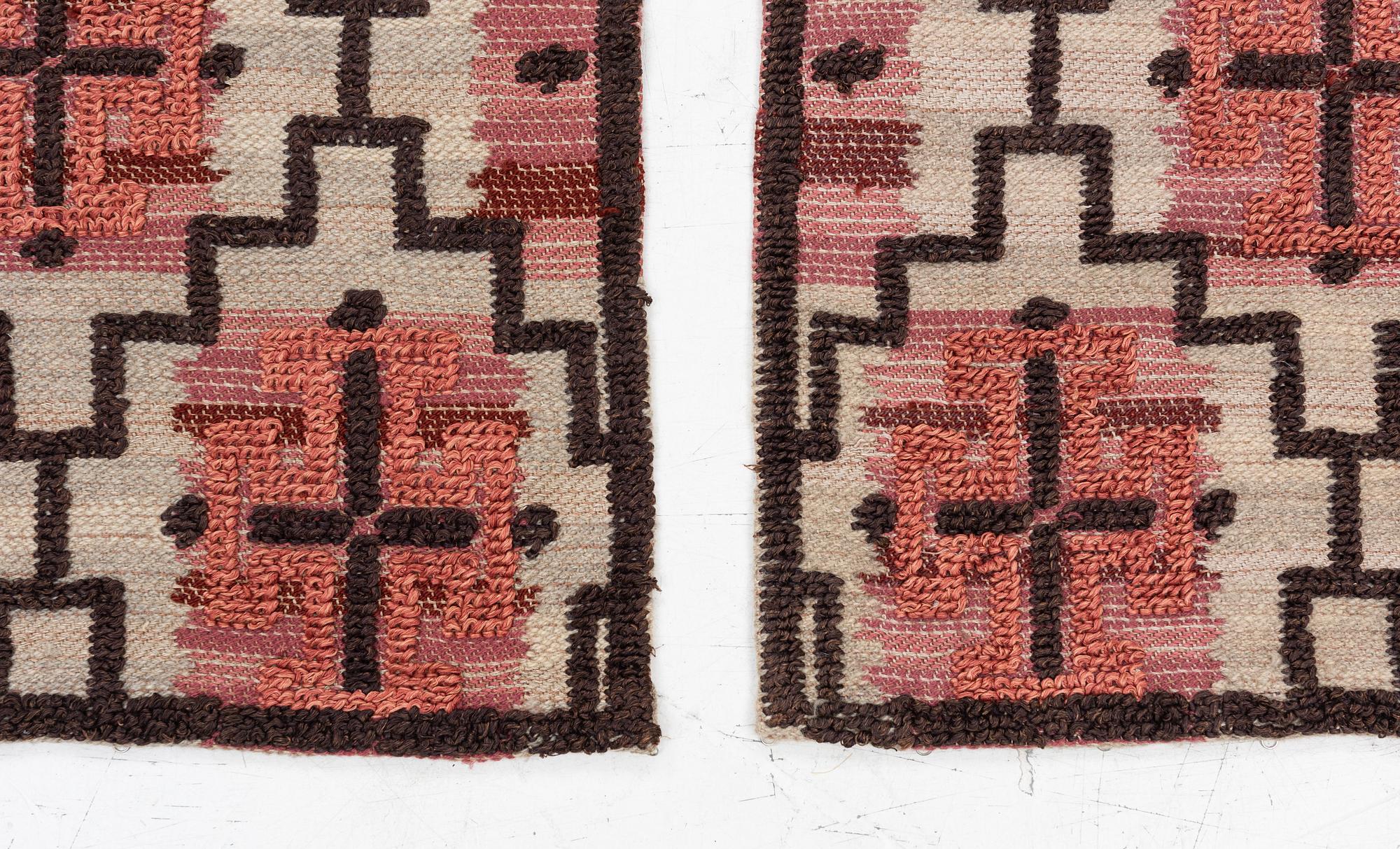 Elsa Gullberg, Attributed, a pair of draperies/curtains, flat weave with knotted relief decoration, c.263 x 67 cm.