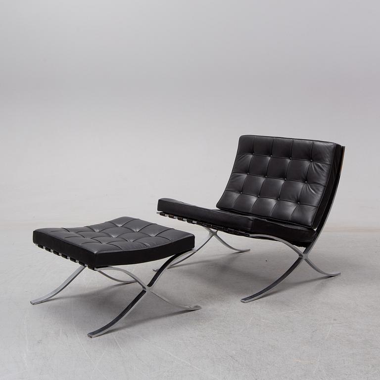 Ludwig Mies van de Rohe, fåtölj med fotpall, "Barcelona", Knoll.