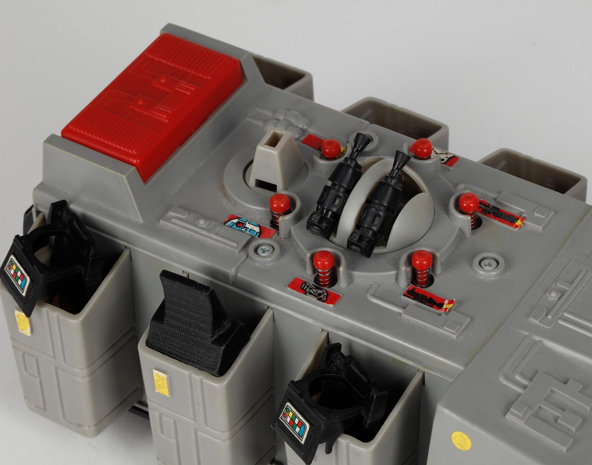 IMPERIAL TROOP TRANSPORTER, A New Hope, Star Wars, Palitoy 1977.