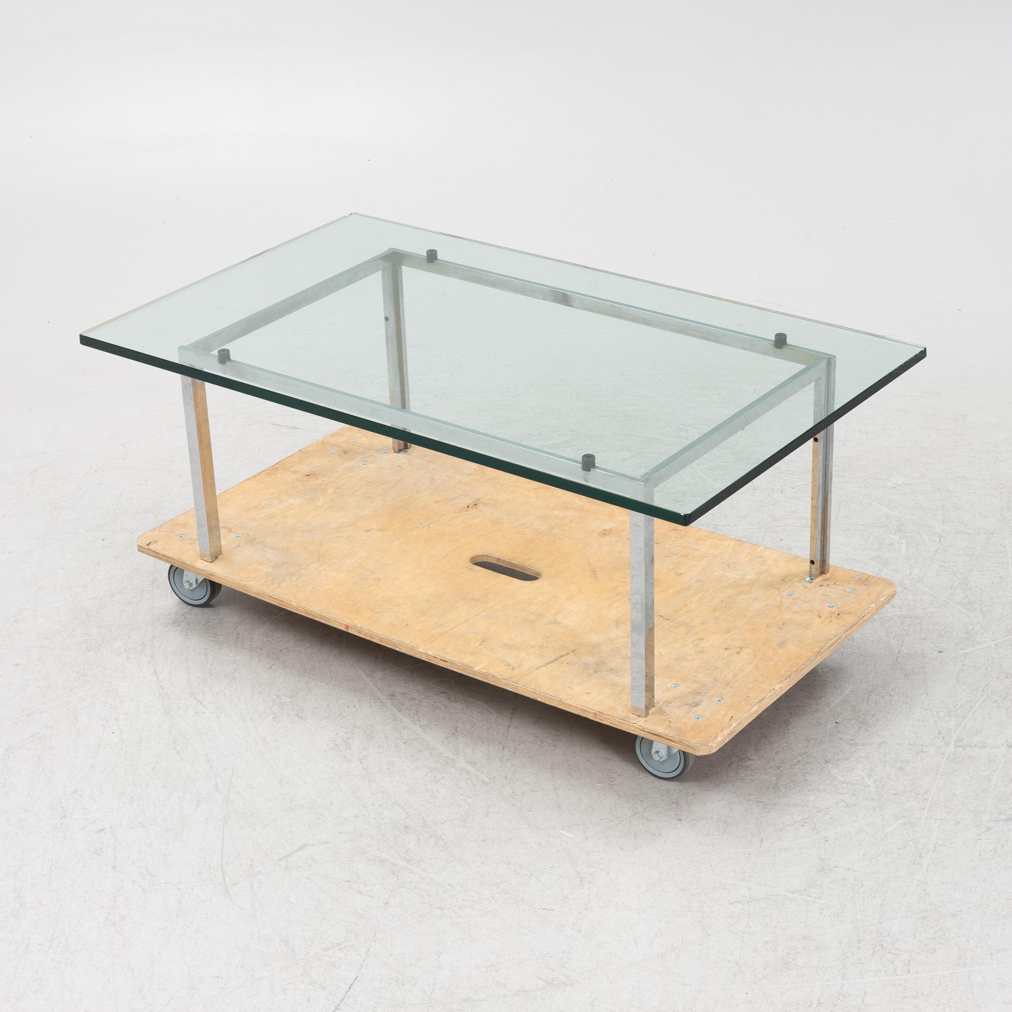 Soffbord, sent 1900-tal.