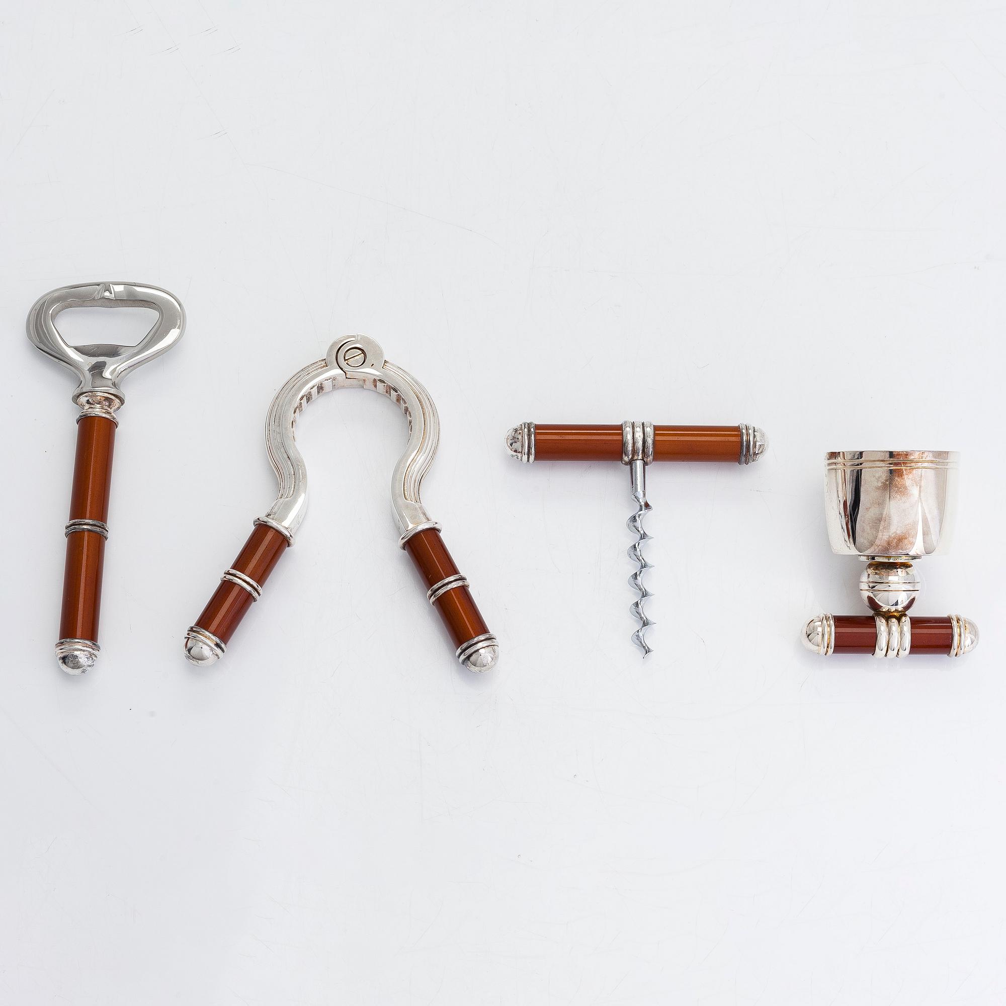 Christofle, flasköppnare och propp, totalt 4 delar, två st i originaletui, Frankrike.