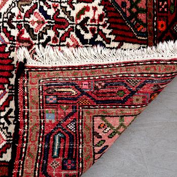 A semiantique hamadan runner ca 289x83 cm.
