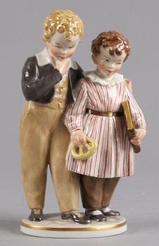 FIGURIN, porslin, Royal Copenhagen.