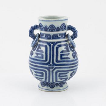 A blue and white chinese bronze shaped vase, 20th Century.