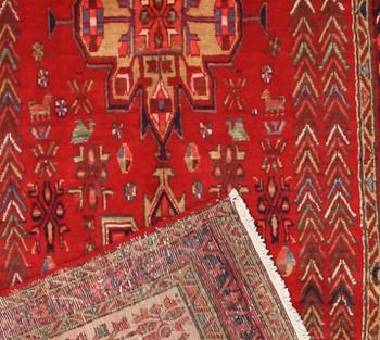 MATTA, Hamadan, 285 x 125 cm.