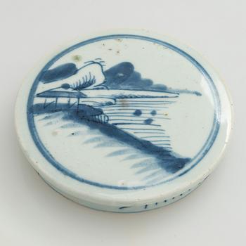 Bojaner, 2 stycken, porslin, Kina, 1800-tal.