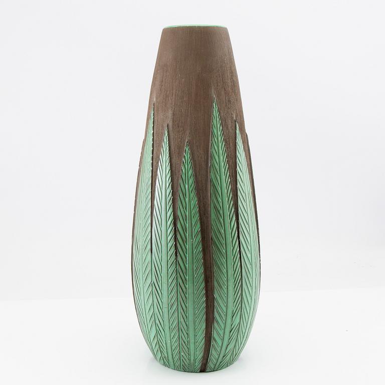 Anna-Lisa Thomson, Floor vase "Paprika" Uppsala Ekeby, later part of the 20th century, stoneware.